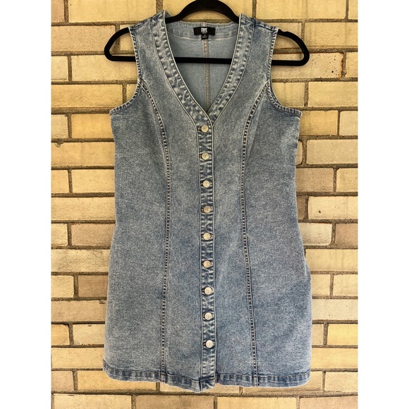 Frye Dresses & Skirts - Frye Light Wash Denim Button Front V-Neck Mini Dress Size Small